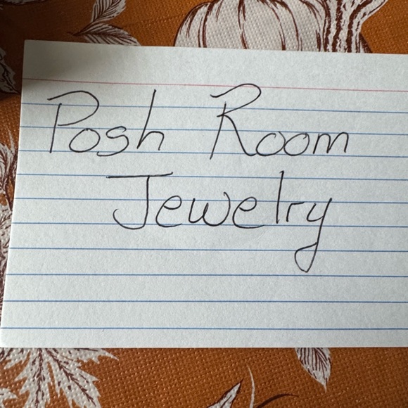 18BK HGE Gold Solitaire Ring With Clear Gemstone Size 7/8 - Picture 7 of 7